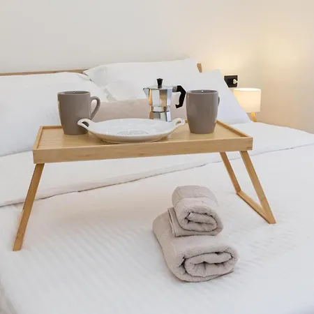 Nuit A Apartment *