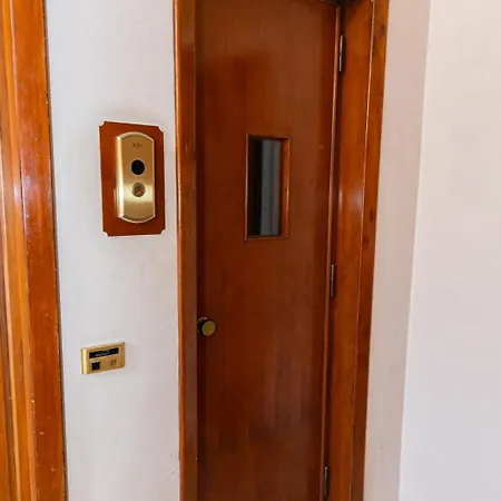 Apartment Nuit A *